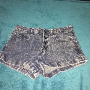 Forever 21 shorts!